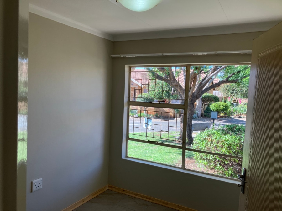 2 Bedroom Property for Sale in Fleurdal Free State